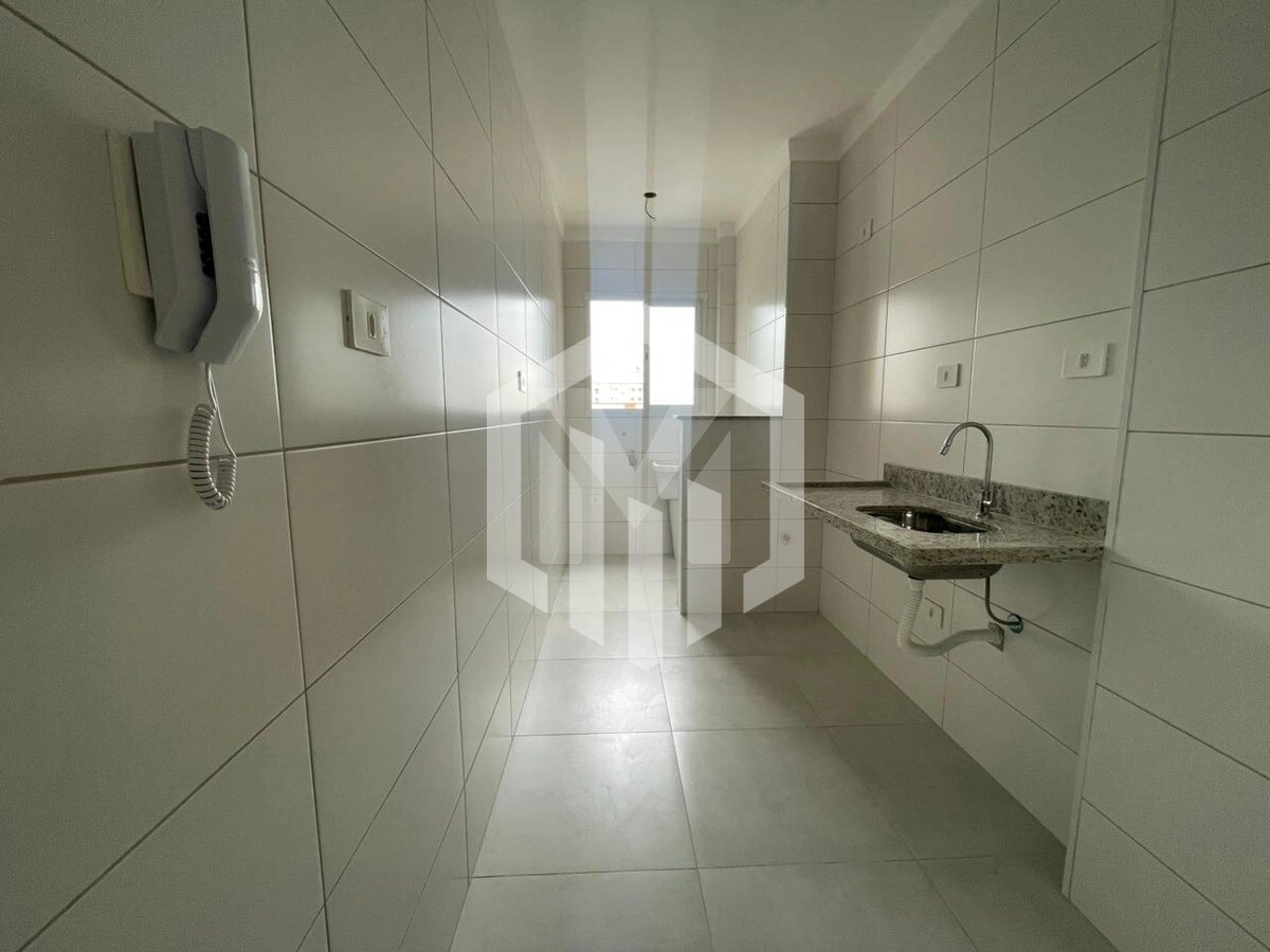 Apartamento à venda na Aviação, Praia Grande, 1 suíte, varanda gourmet e 1 vaga, próximo à praia