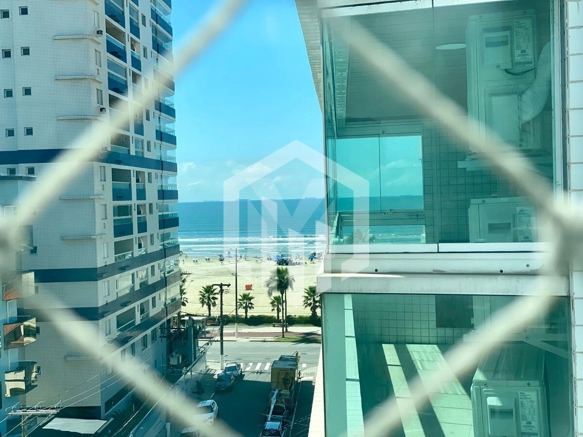 Apartamento com 2 dormitórios, suíte, varanda gourmet e vista para o mar na Vila Guilhermina