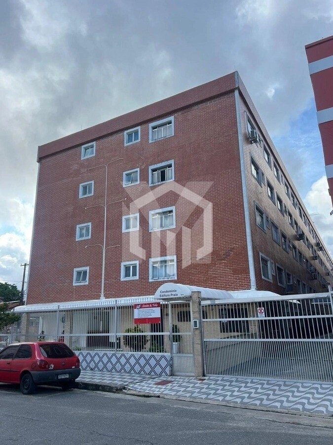 Kitnet de 30m² na Aviação, próximo ao mar e comércio, por R$ 225.000