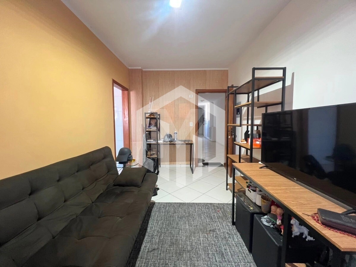 Apartamento de 2 dormitórios na Guilhermina, Praia Grande, com vaga, suíte e documentação em ordem