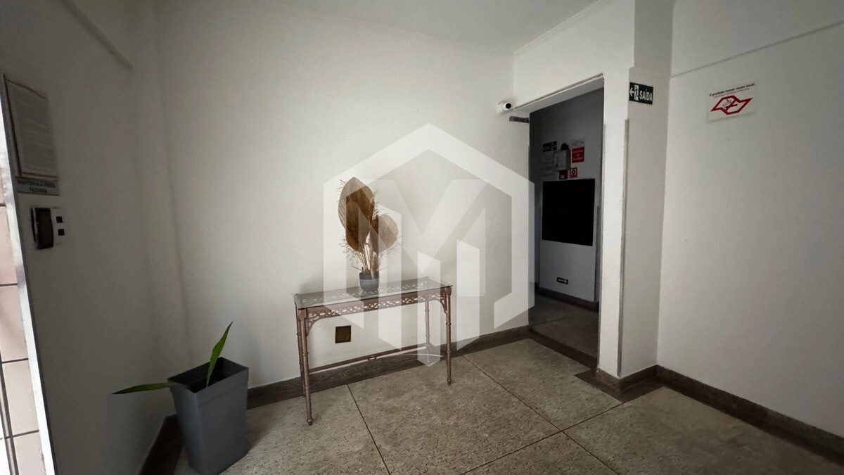Cobertura de 100m² com suíte e vaga no bairro Tupi, Praia Grande-SP