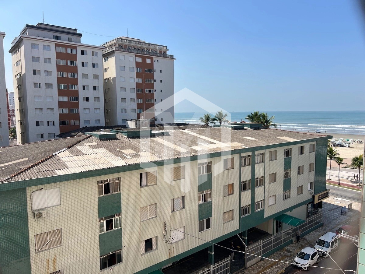 Kitnet com vista para o mar a 50m na Vila Tupi, aceita financiamento por R$200 mil
