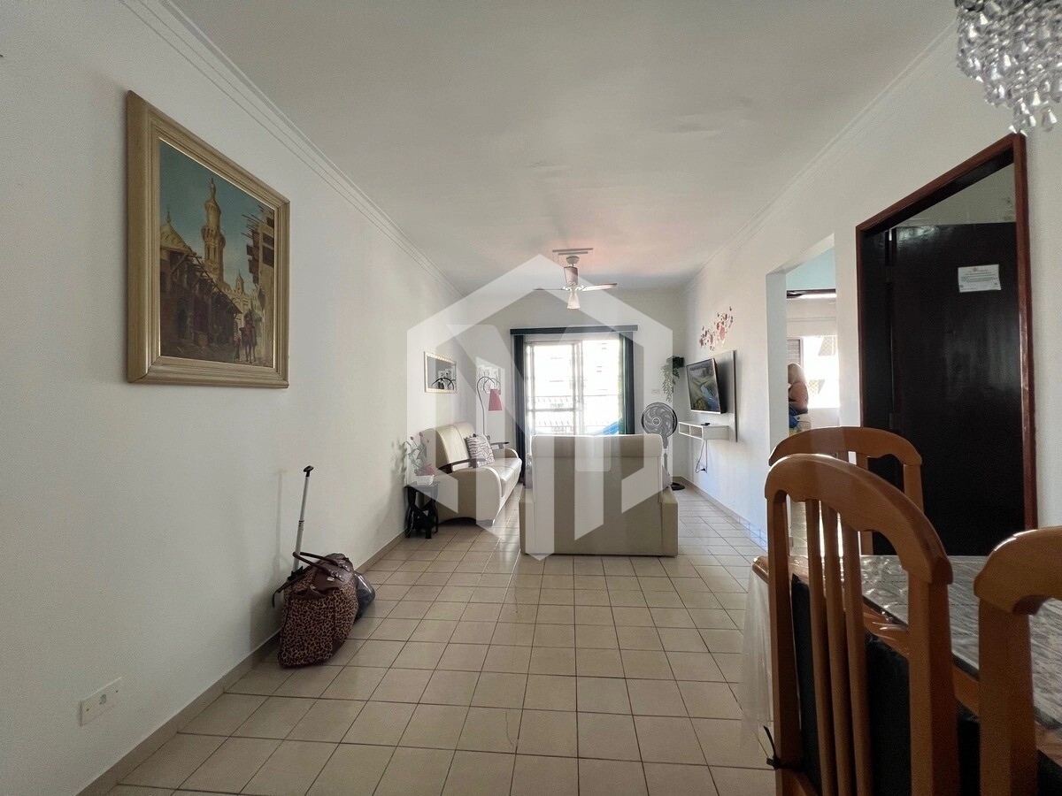 Apartamento no Ocian com vista lateral para o mar por R$ 300 mil