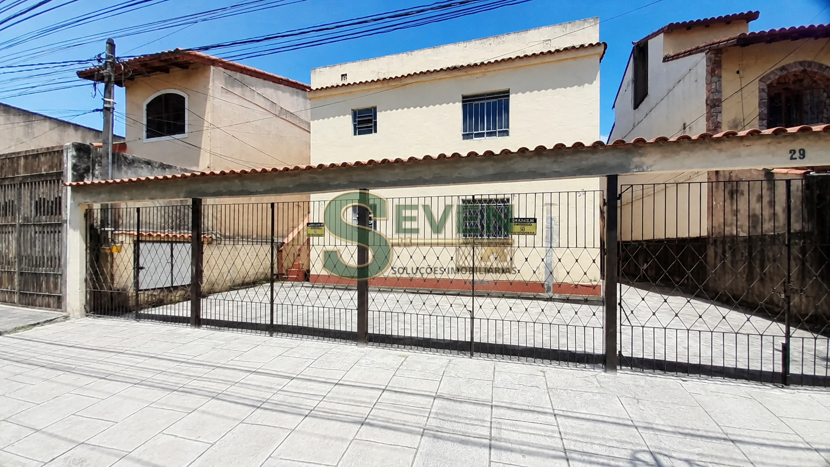 Apartamento com 1 dormitório para alugar, 36 m² por R$ 1.000,00/mês - Vila Mury - Volta Redonda/RJ