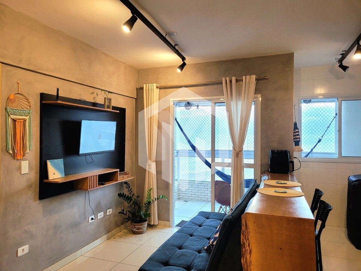 Apartamento com vista mar no Caiçara, pronto para Airbnb e investimento.