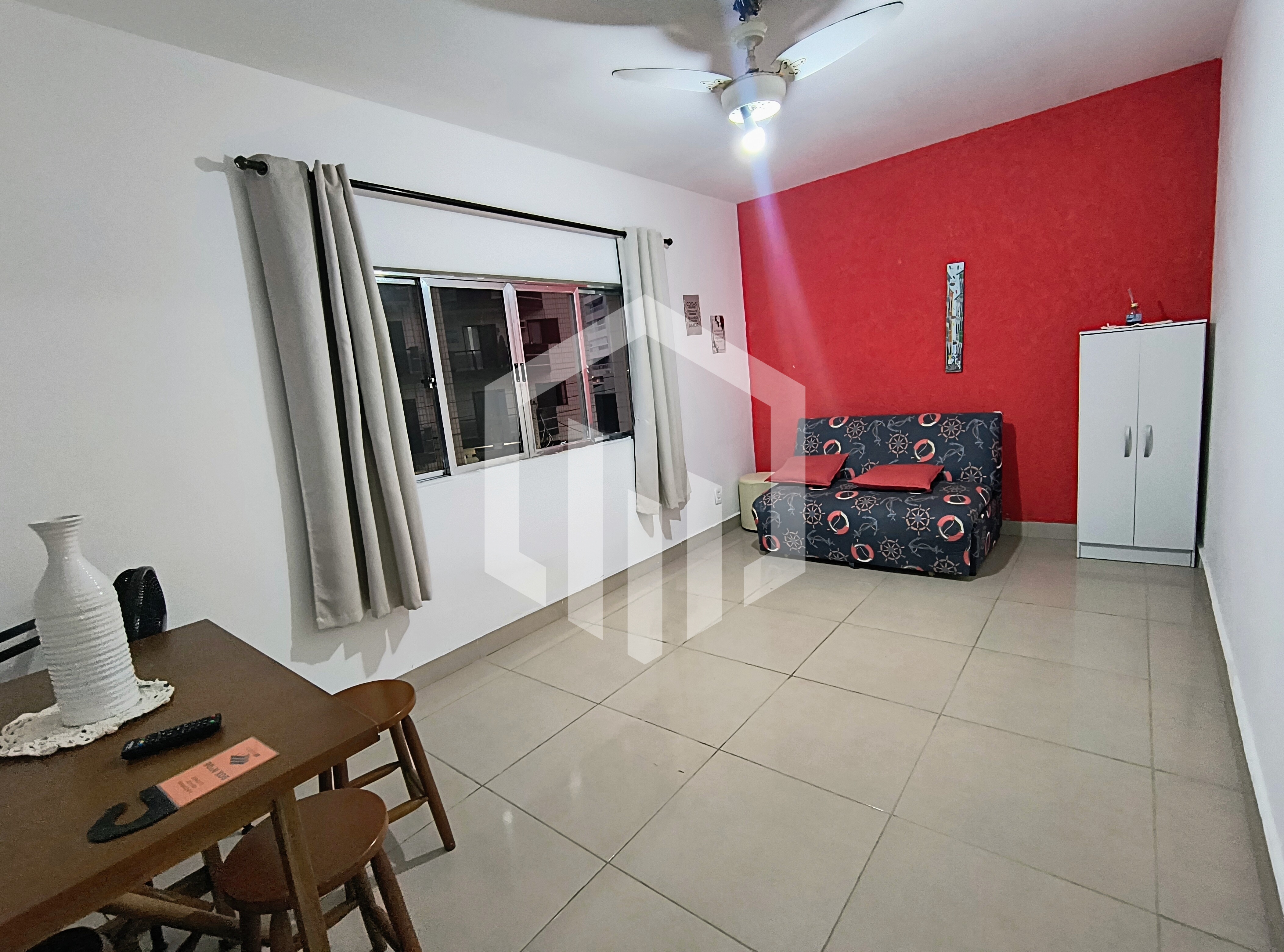 Apartamento a 200 metros da praia no Caiçara