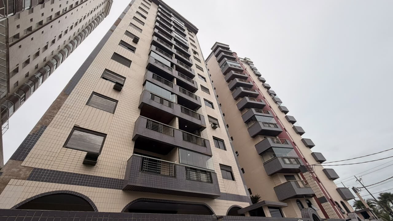 Apartamento para com 86m², 2 quartos e 2 vagas - Vista Mar