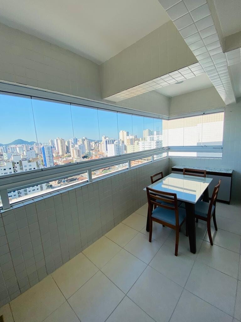 Apartamento de 2 quartos na Aviação com piscina, varanda gourmet, semi-mobiliado e 1 vaga de garagem