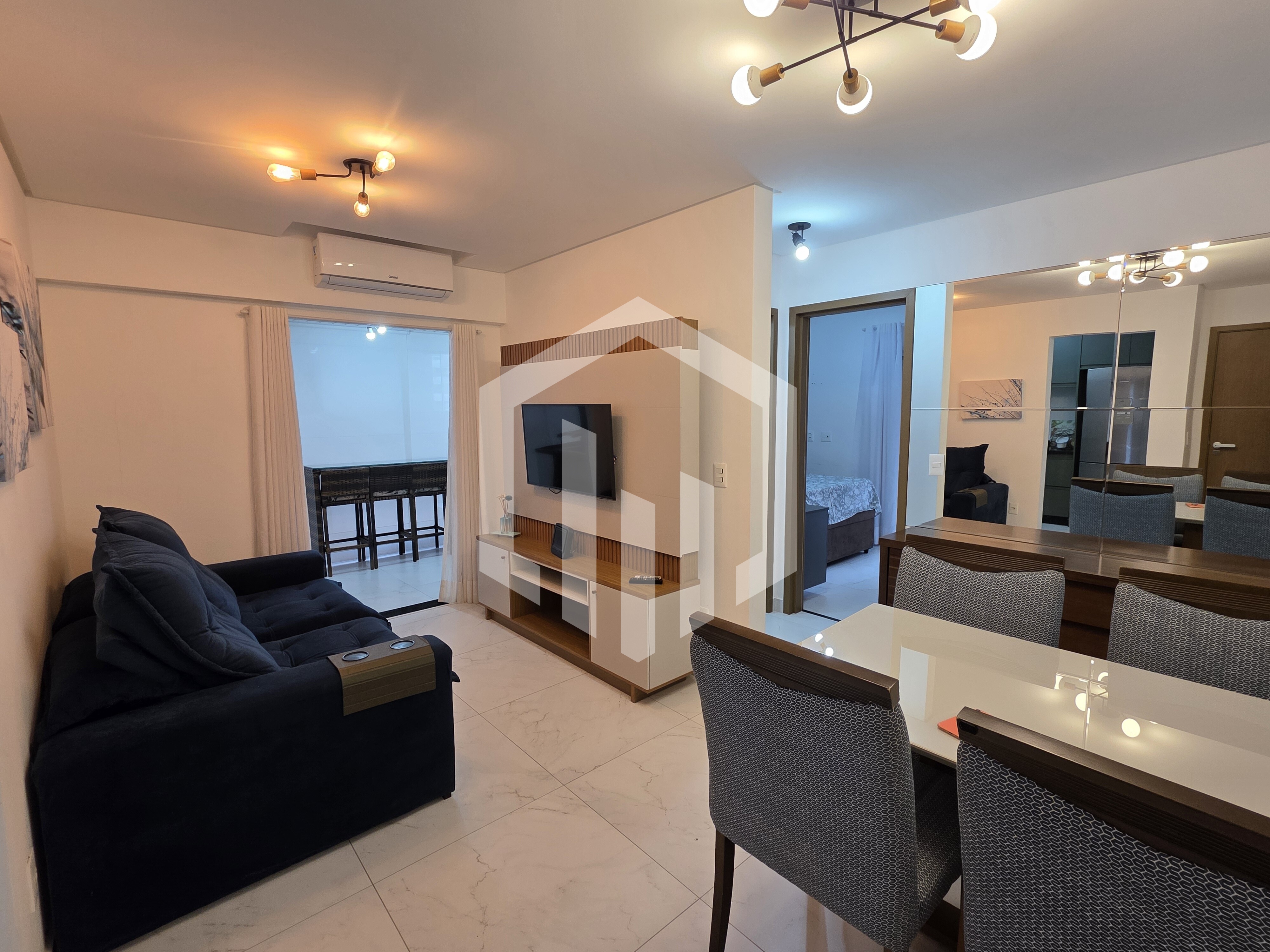 Apartamento mobiliado de 1 suíte com varanda gourmet, piscina e área pet em Canto do Forte - Praia G