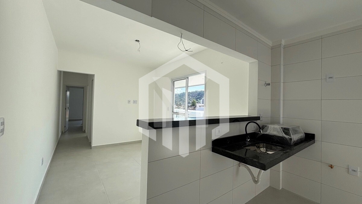 Apartamento de 2 quartos com suíte, varanda gourmet e vista livre no Canto do Forte, Praia Grande