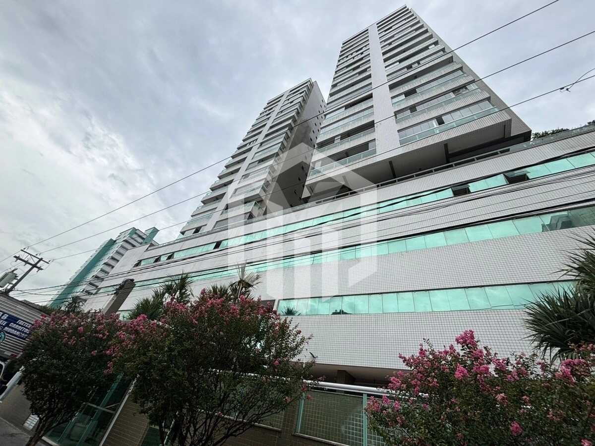 Apartamento de 80m² com 3 dormitórios, suíte, sacada gourmet e 2 vagas em Canto do Forte, Praia Gran