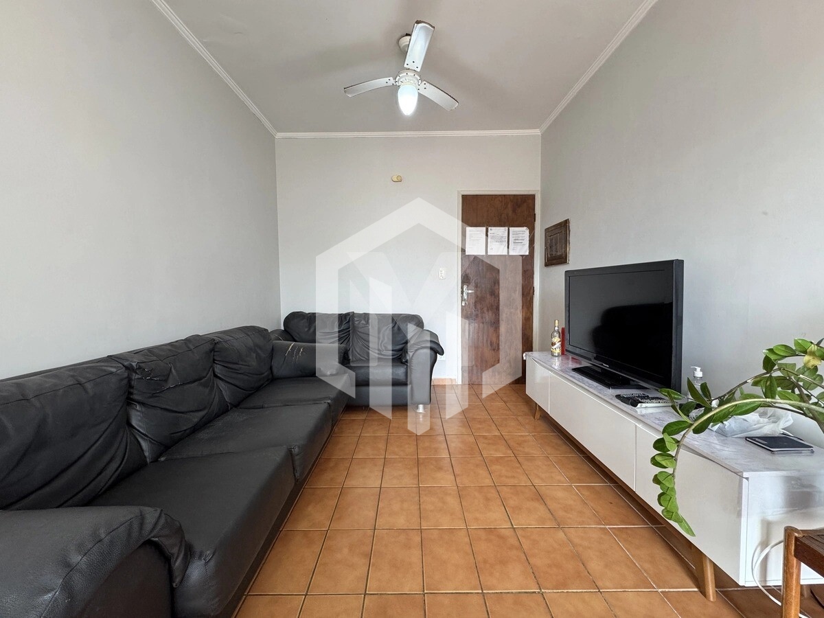 Apartamento mobiliado de 1 dormitório na Caiçara, Praia Grande, com vaga e documentação em ordem