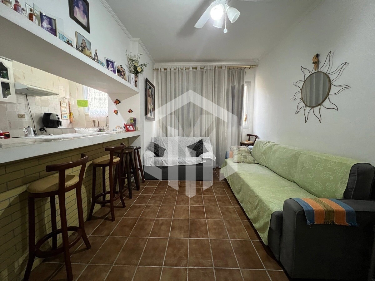 Apartamento de 1 dormitório semi mobiliado na Praia Grande, bairro Caiçara