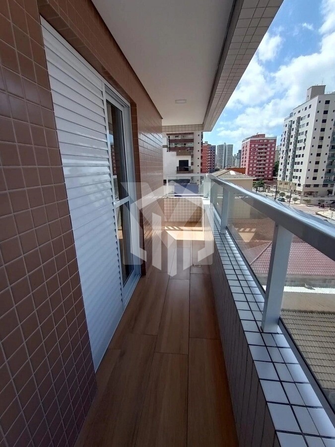 Apartamento na Tupy, Praia Grande, a 300m da praia, 2 suítes, varanda e lazer completo