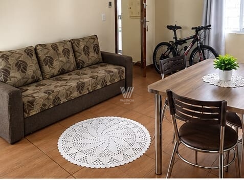 Apartamento | 3 dormitórios | 42,64 m² privativos | Térreo | 2 vagas cobertas | Churrasqueira | Condomínio com playground e salão de festas | Face Norte/Leste/Oeste | Cidade Industrial – Curitiba/PR

