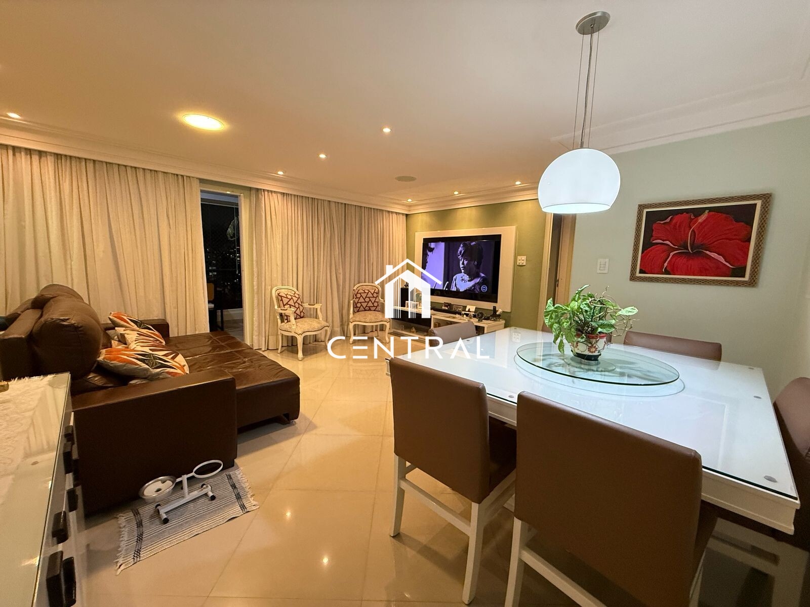 Apartamento a venda - Condomínio Essence - 83m² - 2 Quartos - 2 Vagas - 1 Suíte - Centro Guarulhos/SP