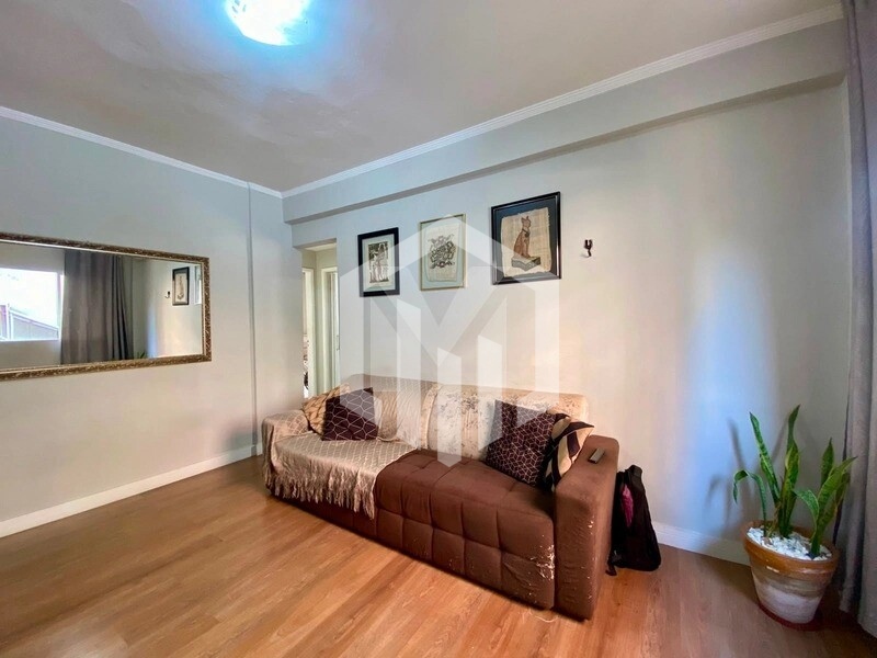 Apartamento na Guilhermina apenas 02 quadras da praia