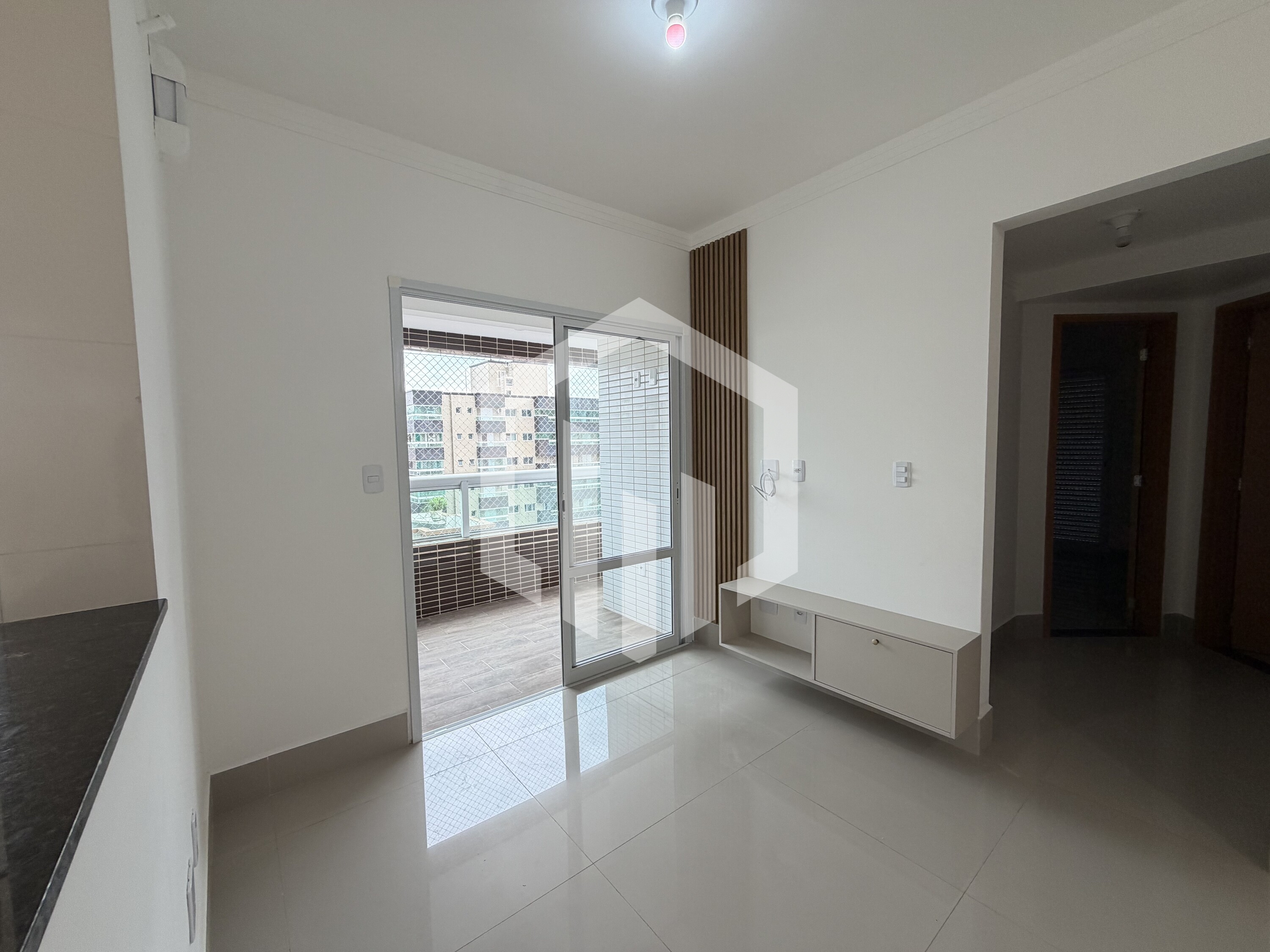 Apartamento com 2 suítes, 2 vagas no Canto do Forte, Praia Grande