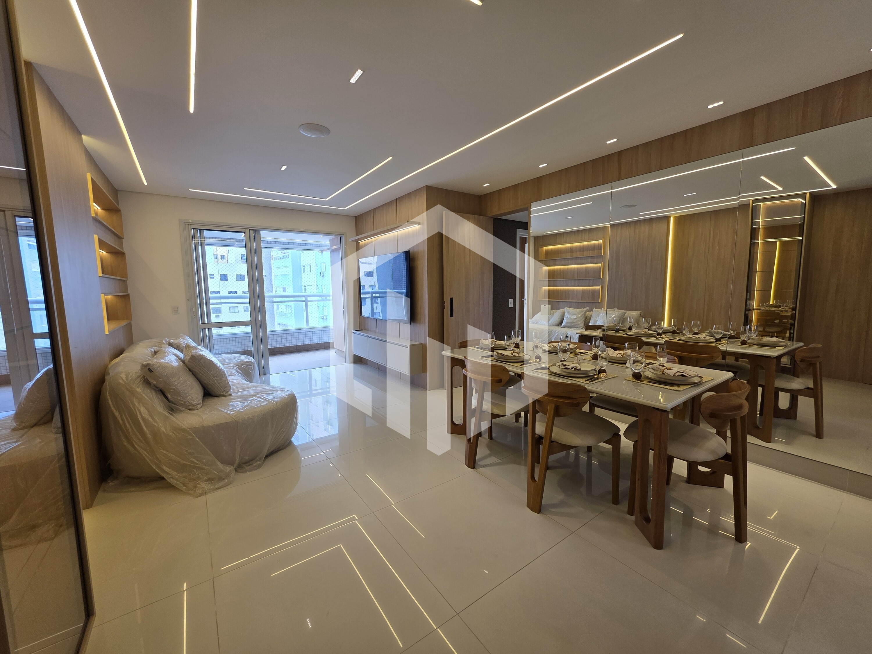 Apartamento 2 dormitórios  -  2 Suíte com varanda gourmet -  Porteira Fechada - Canto do Forte - Pra