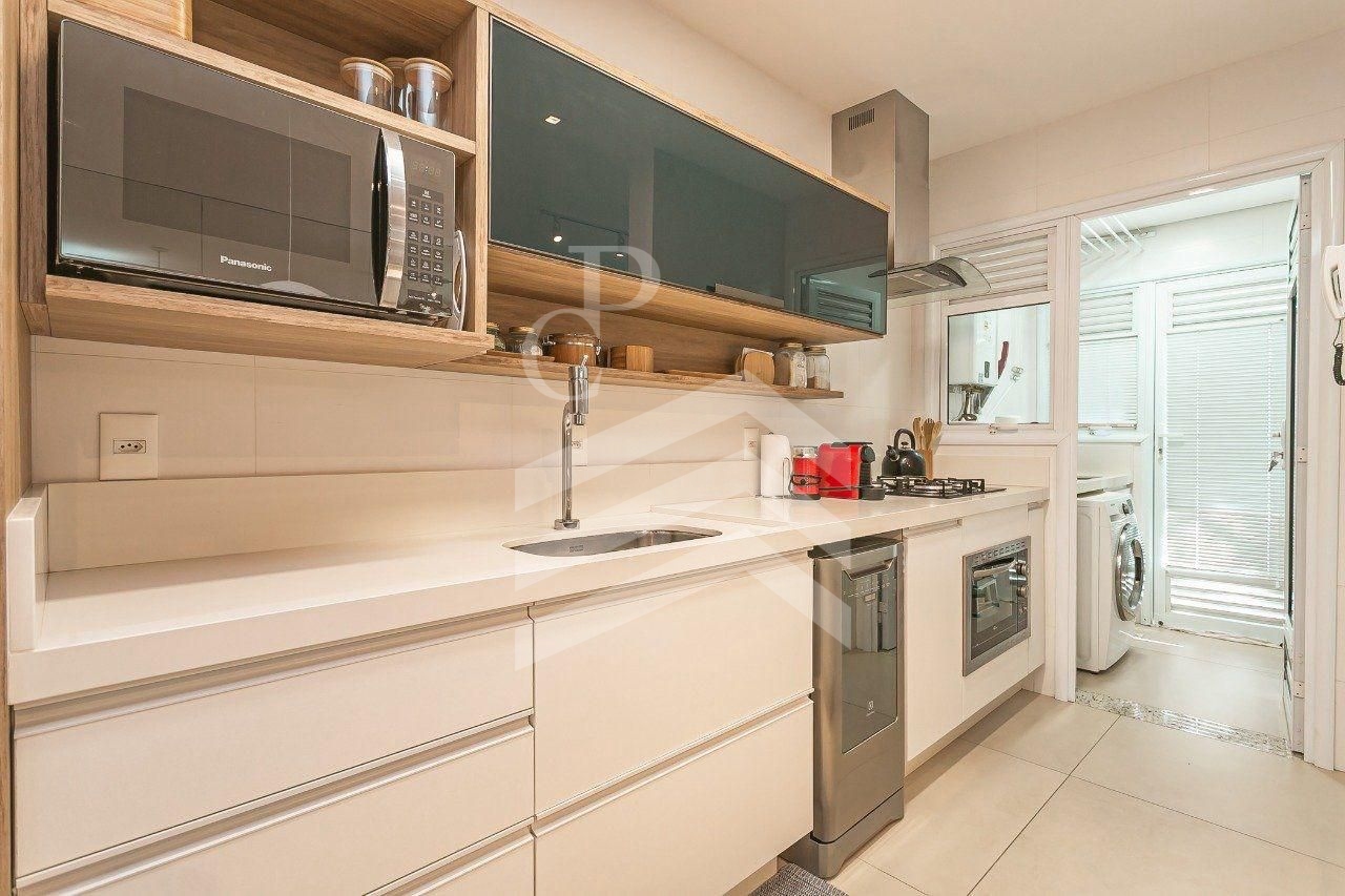 Apartamento 50m da praia de jurerê