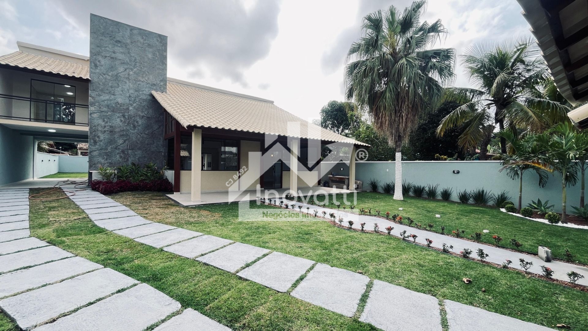 Casa Duplex de Luxo à Venda no Raphaville – Terreno InteiroCASA DE LUXO NO RAPAHAVILLE