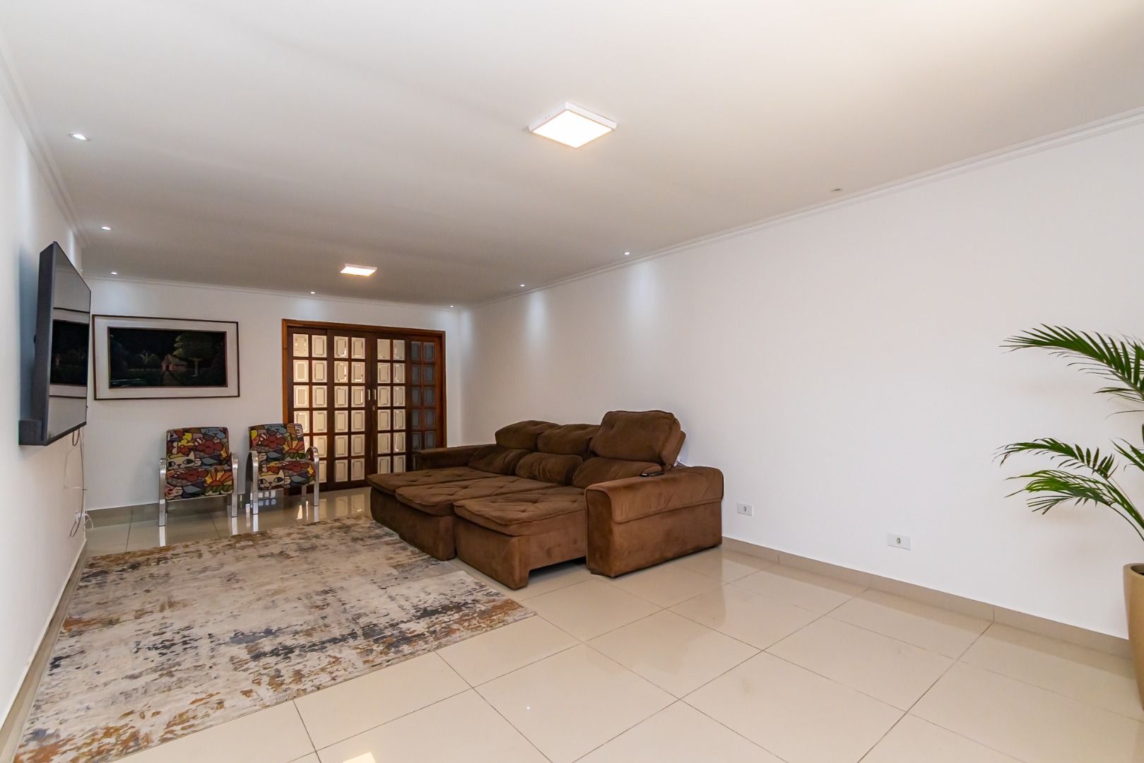 Casa 3 quartos a uma Quadra do Condor da Iraí