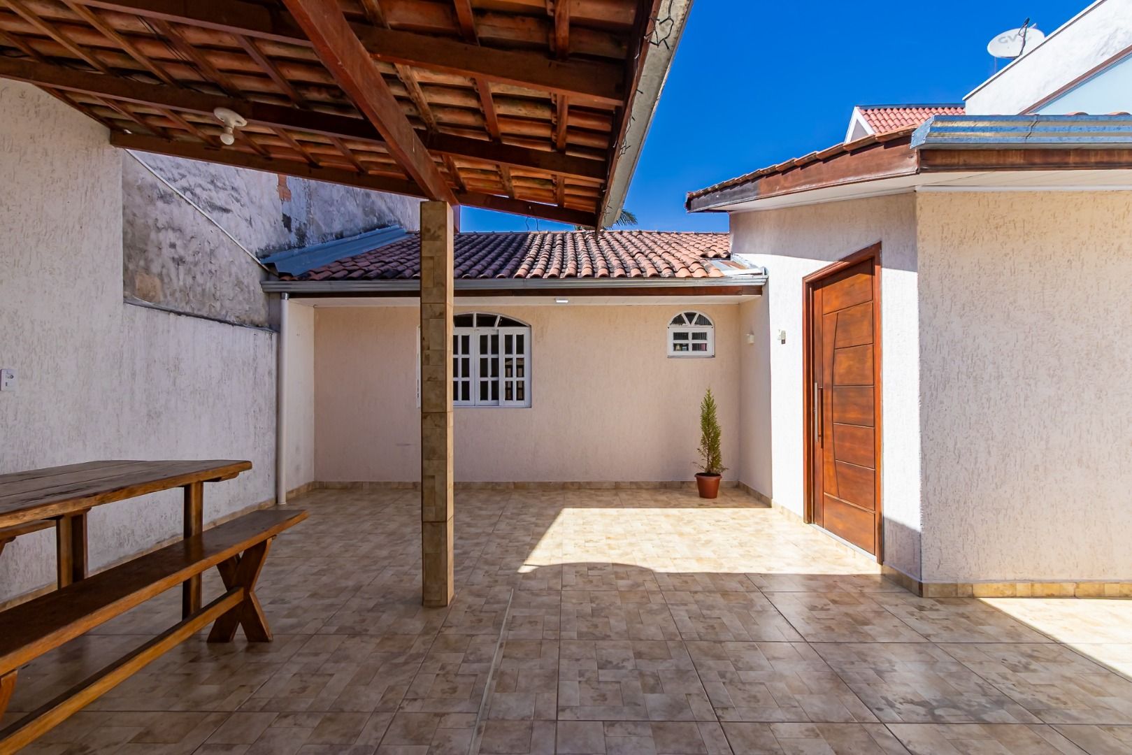 Casa à venda em Vargem Grande, Pinhais — Fava Imóveis