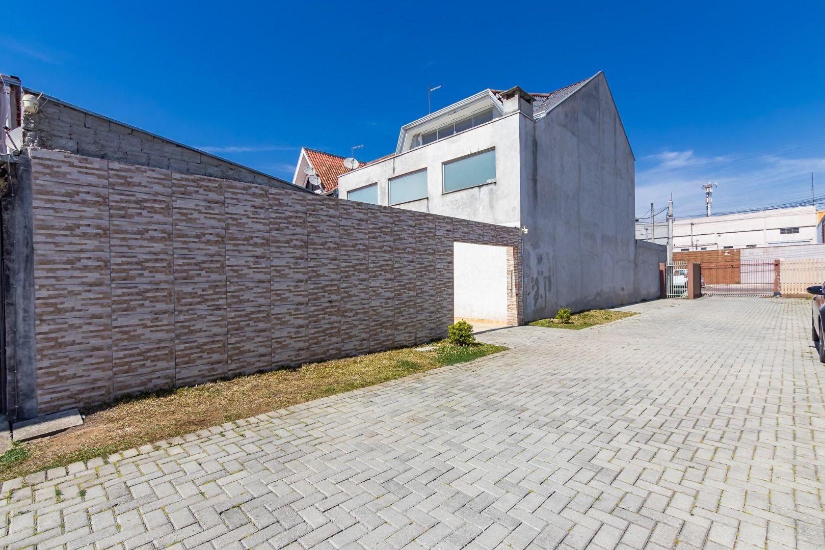 Casa à venda em Vargem Grande, Pinhais — Fava Imóveis