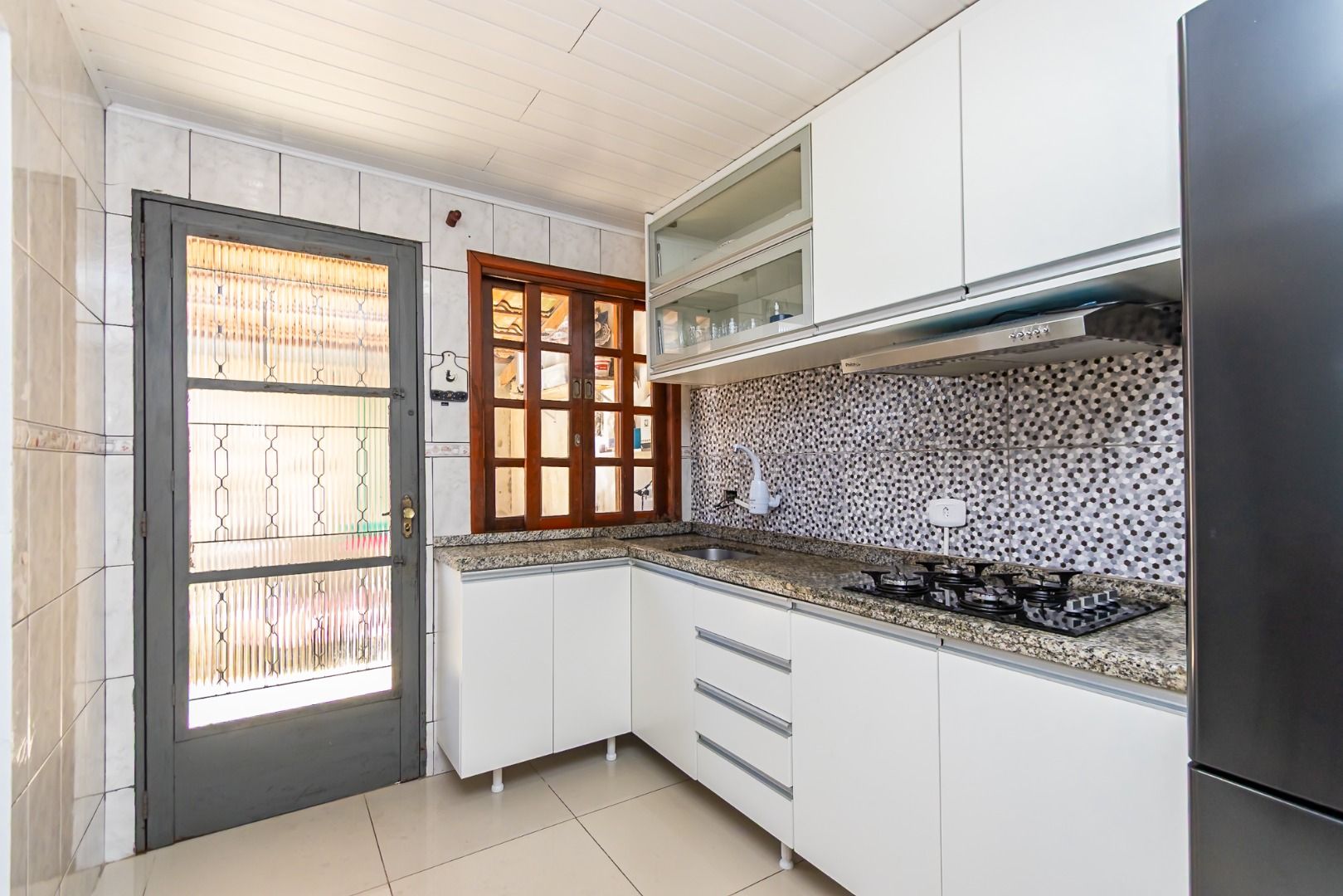 Casa à venda em Vargem Grande, Pinhais — Fava Imóveis