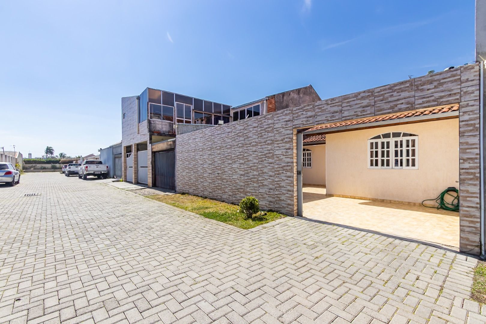 Casa à venda em Vargem Grande, Pinhais — Fava Imóveis