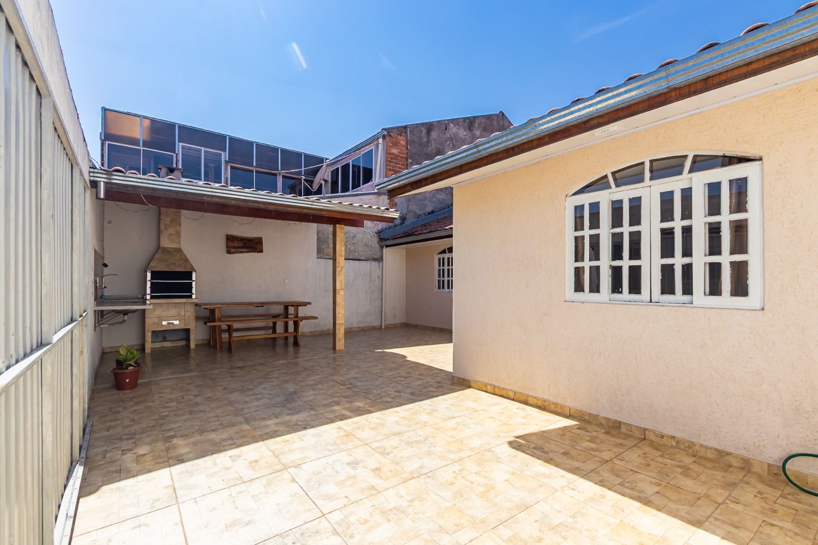 Casa à venda em Vargem Grande, Pinhais — Fava Imóveis