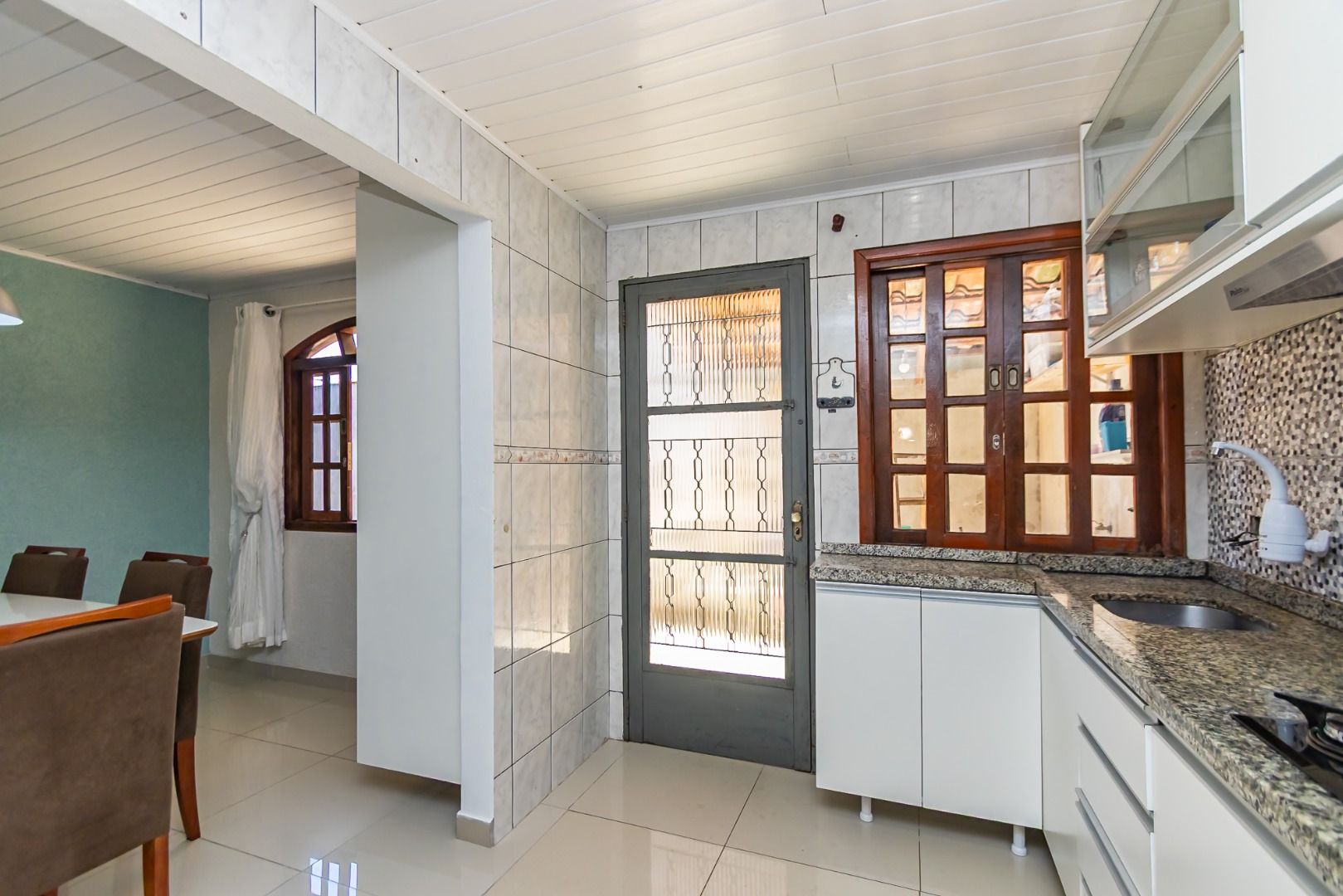 Casa à venda em Vargem Grande, Pinhais — Fava Imóveis