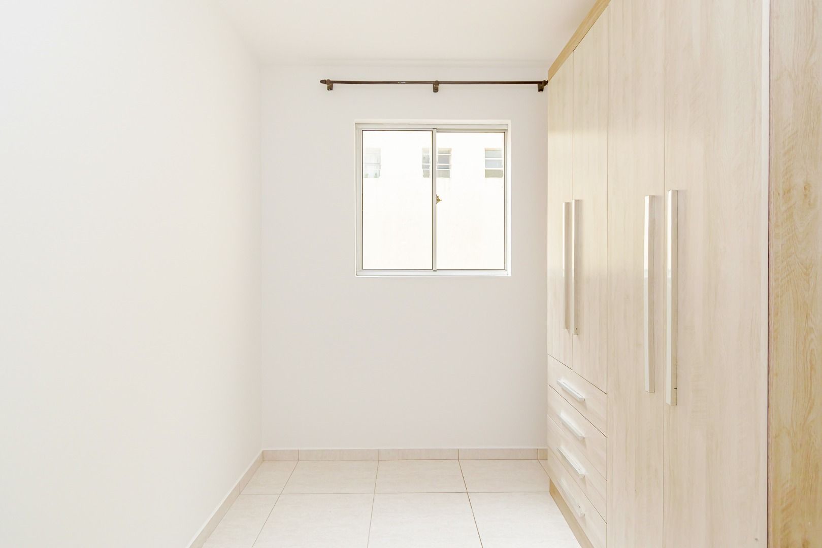 Apartamento à venda em Maracanã, Colombo — Fava Imóveis