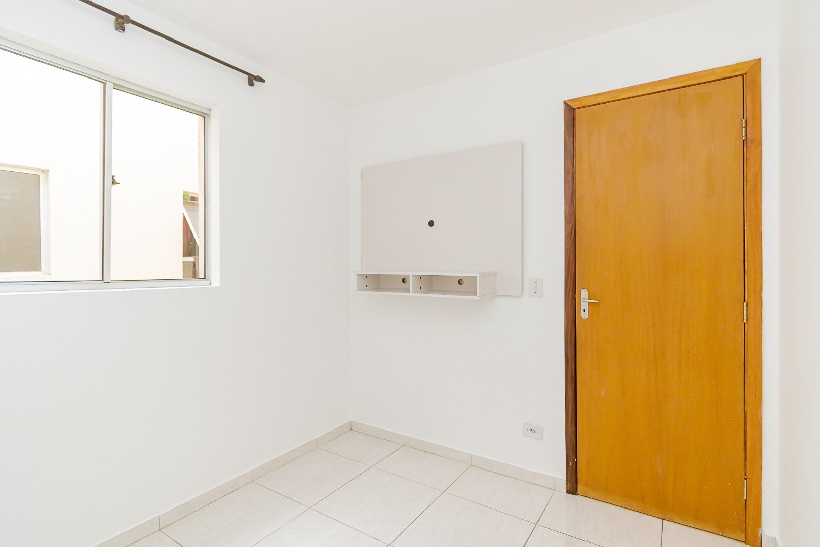 Apartamento à venda em Maracanã, Colombo — Fava Imóveis