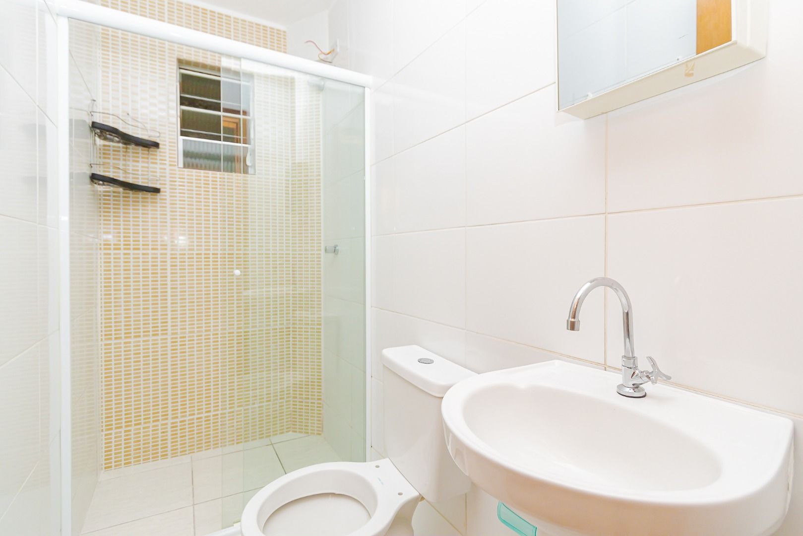 Apartamento à venda em Maracanã, Colombo — Fava Imóveis