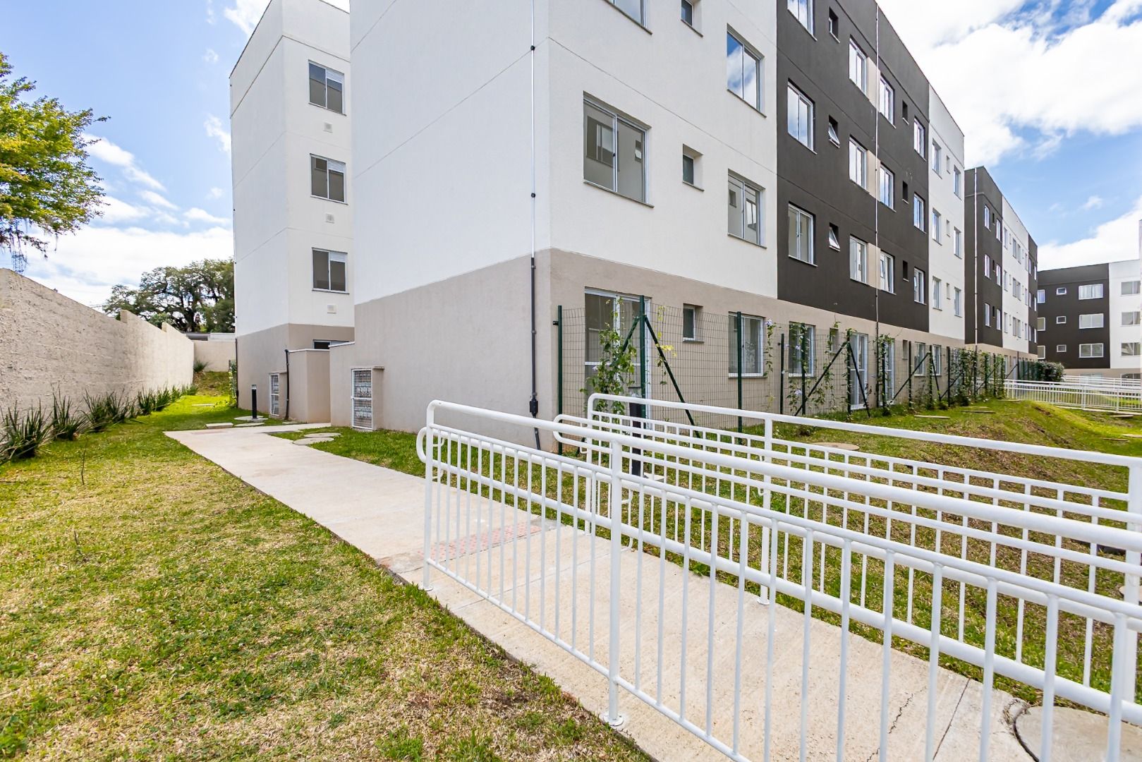 Apartamento à venda em Ouro Verde, Campo Largo — Fava Imóveis