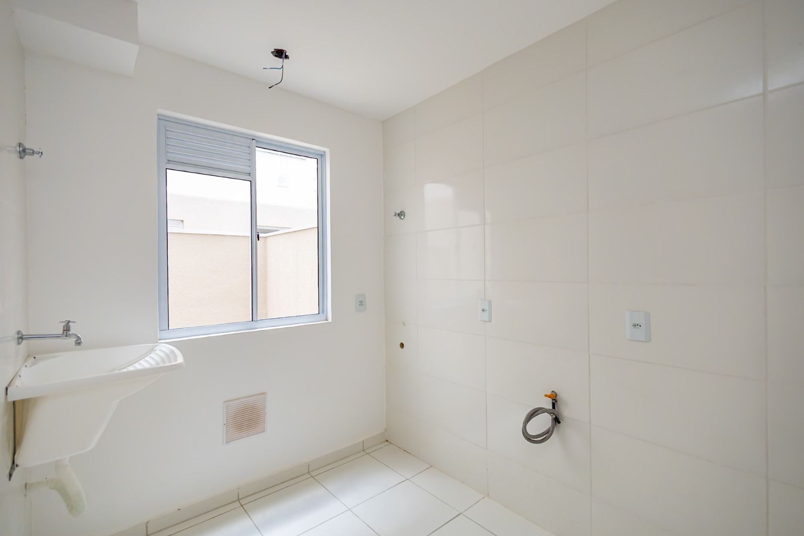 Apartamento à venda em Ouro Verde, Campo Largo — Fava Imóveis