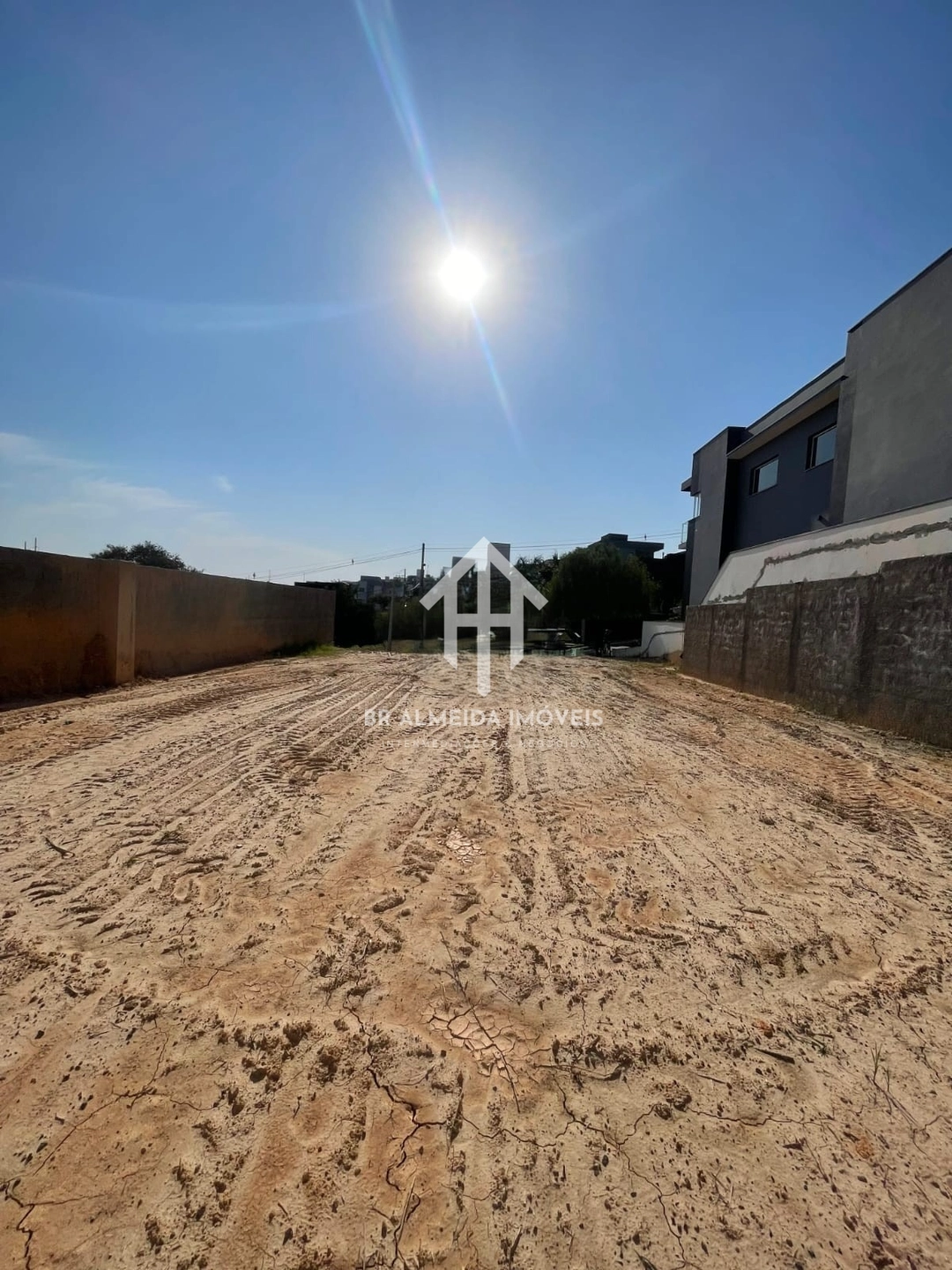 Terreno em condomínio | Venda | Helvetia Park