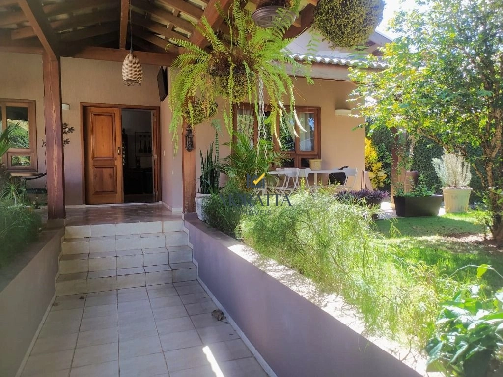 Casa em condomínio com 3 dormitórios à venda, 330 m² por R$ 2.500.000 - Condomínio Campos de Santo Antônio - Itu/SP