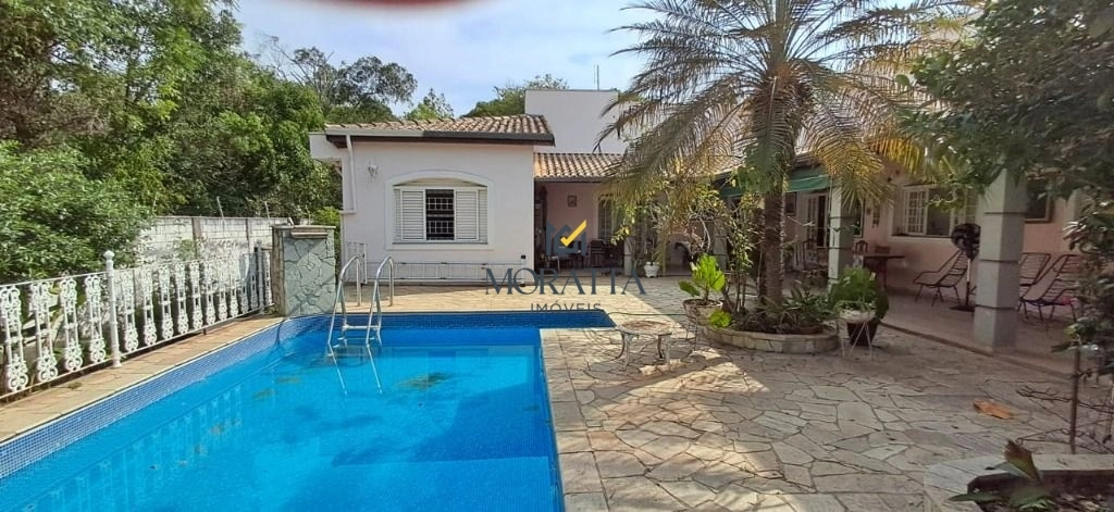 Casa com 3 dormitórios à venda, 208 m² por R$ 1.250.000,00 - Condomínio Haras São Luiz - Salto/SP