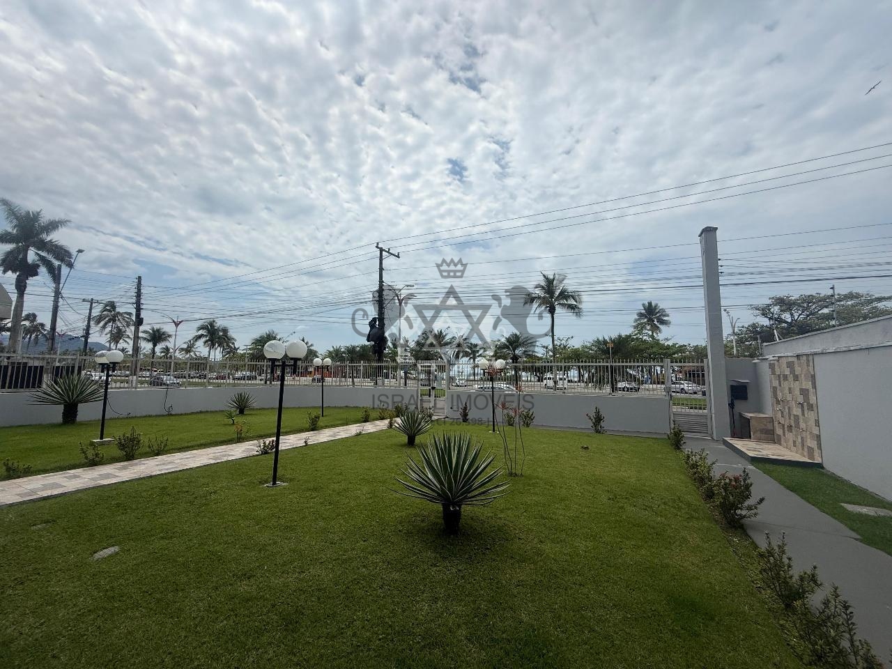 Apartamento à venda em prédio frente mar, Indaiá, Caraguatatuba, SP