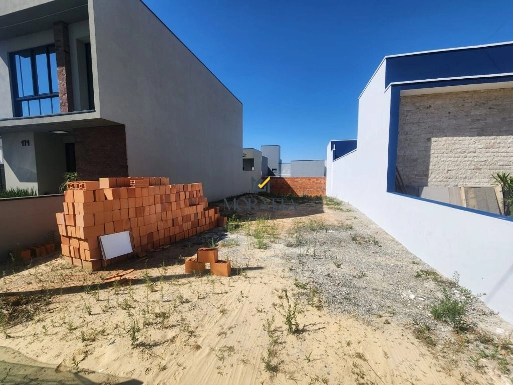 Terreno em condomínio à venda, 180 m² por R$ 234.000 - Condomínio Parque Imperial - Salto/SP