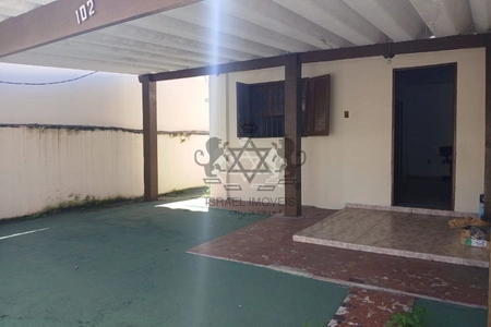 Casa | Venda | Centro
