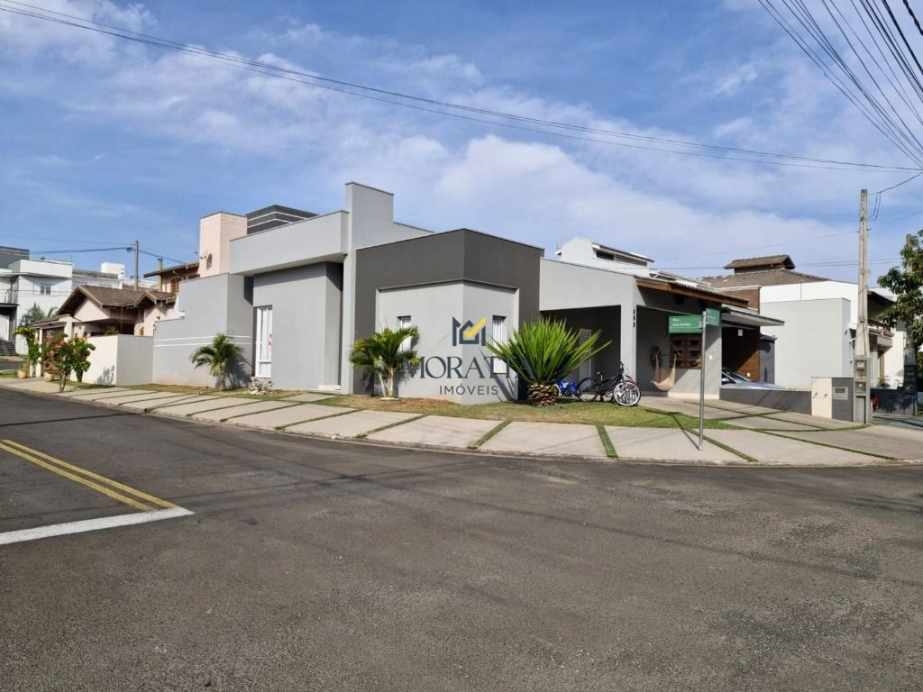 Casa com 3 dormitórios à venda, 112 m² por R$ 900.000,00 - Condomínio Ilha das Águas - Salto/SP