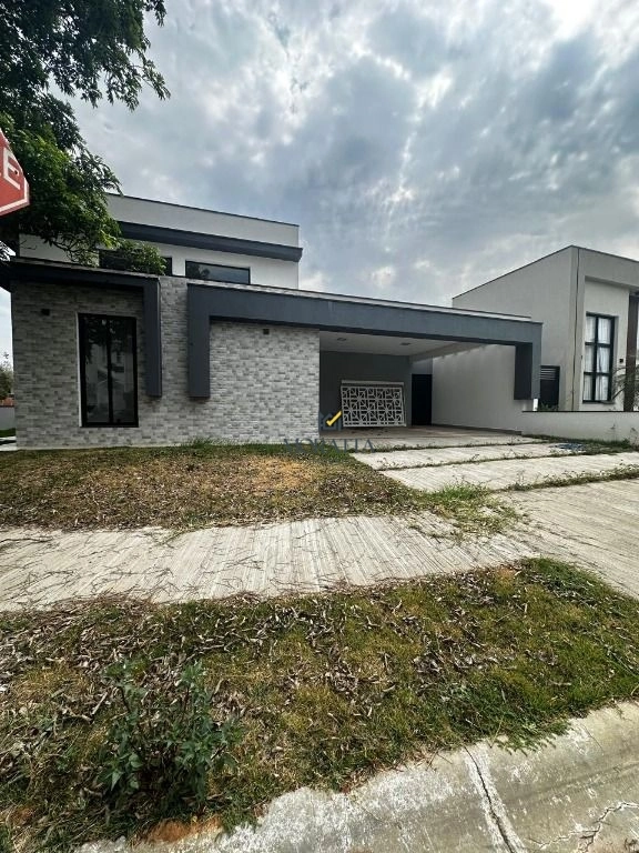 Casa em condomínio com 3 dormitórios para locação, 179 m² por R$ 8.500 | Condomínio Lagos D'Icaraí - Salto/SP
