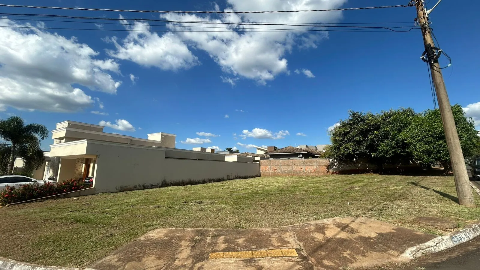 Terreno em condomínio | Venda | RECANTO DO LAGO