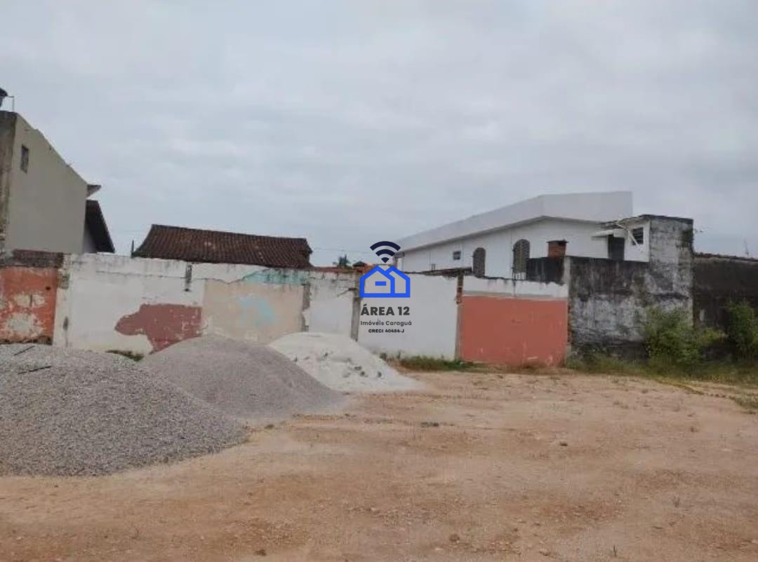 Terreno de 724m² à venda no bairro Praia das Palmeiras em Caraguatatuba, SP - Excelente oportunidad
