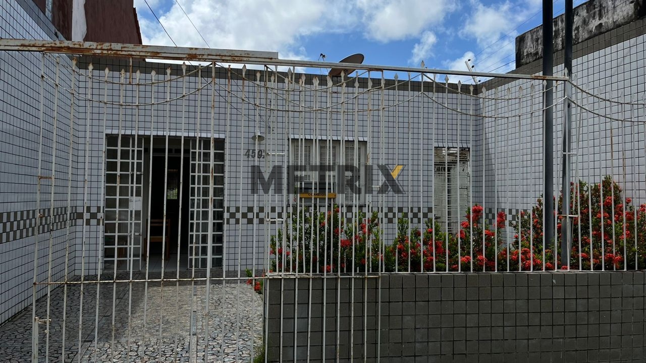 Casa com 3 dormitórios, 71 m² - venda por R$ 450.000,00 ou aluguel por R$ 5.030,01/mês - Serrinha - Fortaleza/CE
