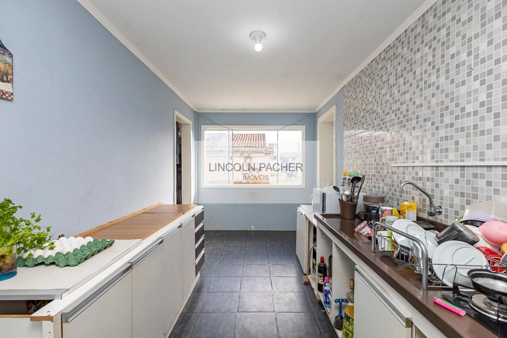 Terreno com 3 casas/Alm. Tamandaré